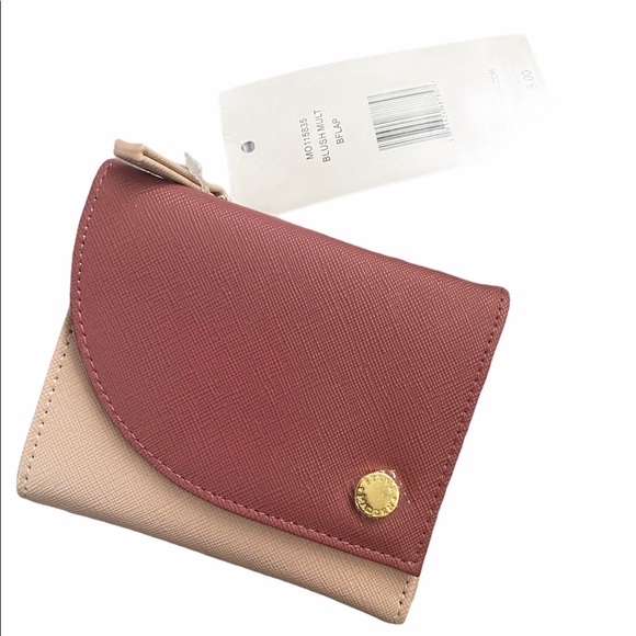 Steve Madden Handbags - Steve Madden Blush card wallet